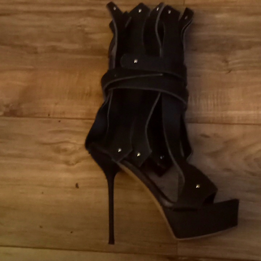 Black Gianmarco Lorenzi Stilettos